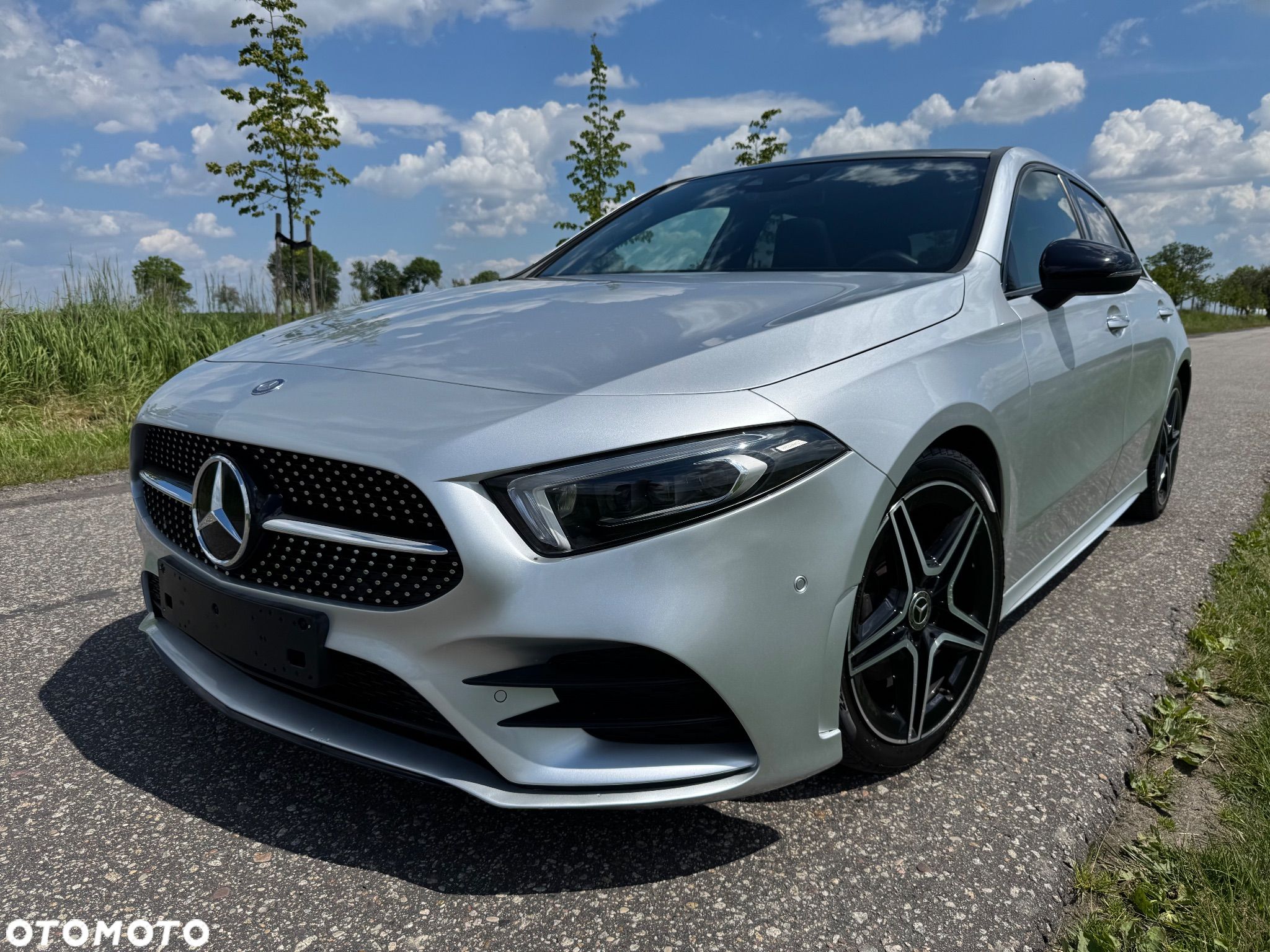 Mercedes-Benz Klasa A 180 d 7G-DCT AMG Line - 1