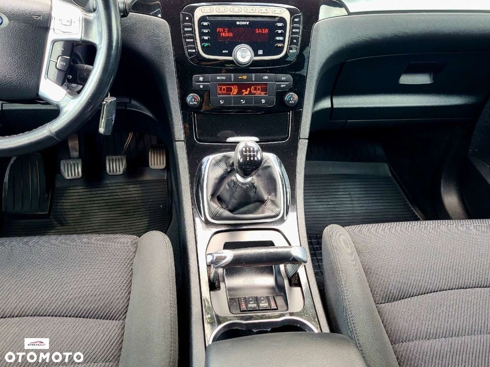Ford S-Max - 27
