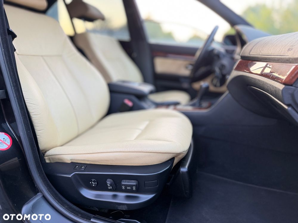 BMW Seria 5 - 34