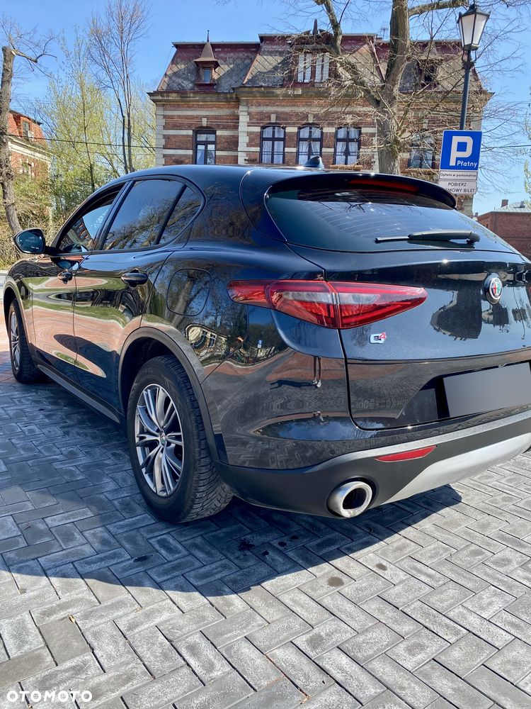 Alfa Romeo Stelvio 2.0 Turbo Q4 - 11