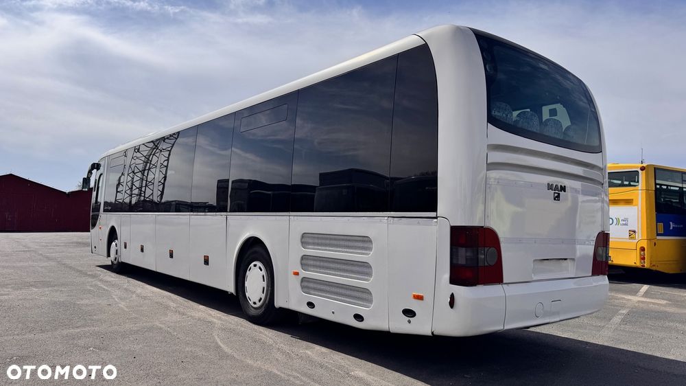 MAN REGIO / Euro 4 /63miejsca/ mały przebieg/ CENA:78000zł Netto - 4