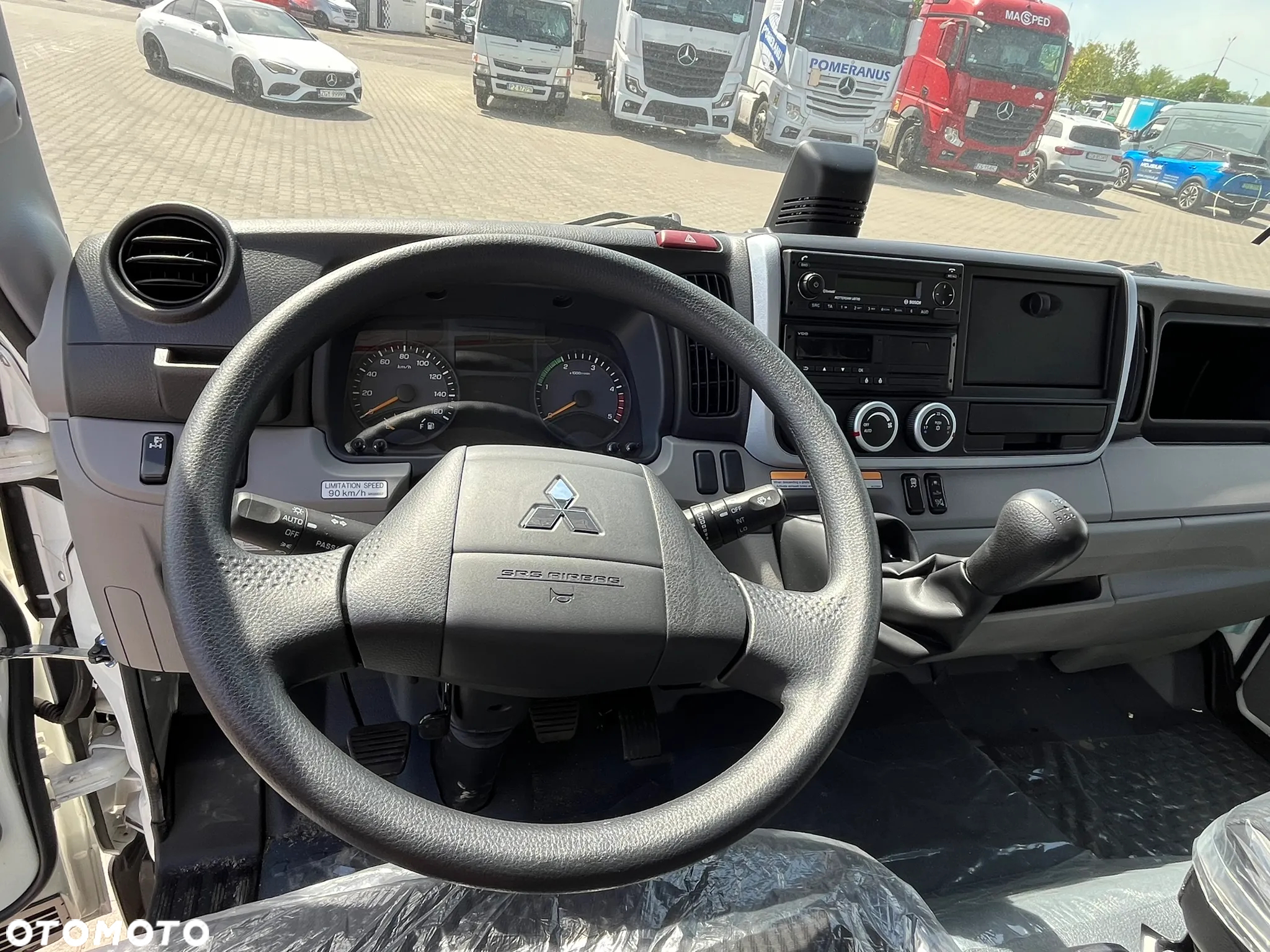FUSO Canter 7C18 Wywrotka 3W - 15