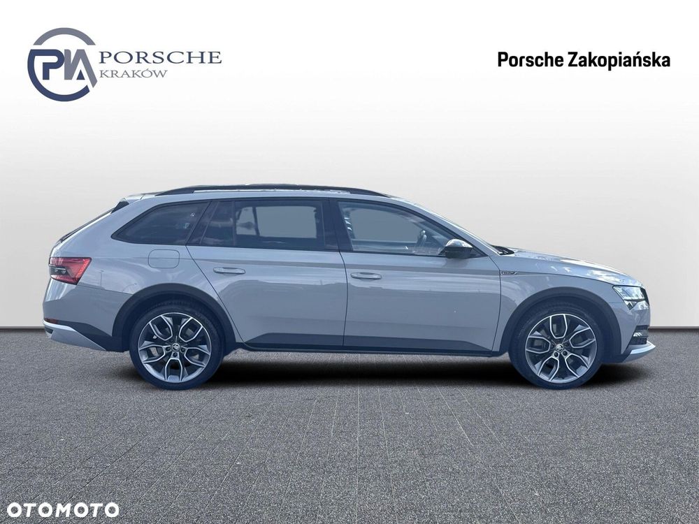 Skoda Superb 2.0 TSI 4x4 Scout DSG - 6