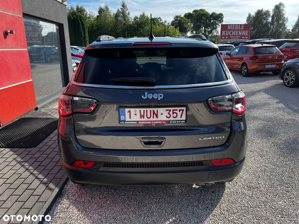 Jeep Compass - 16