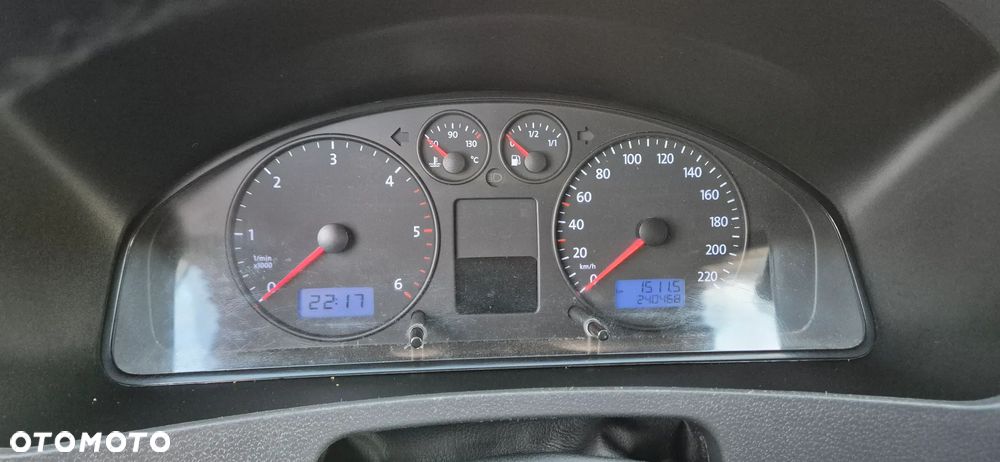 Volkswagen T5 kilka sztuk - 17