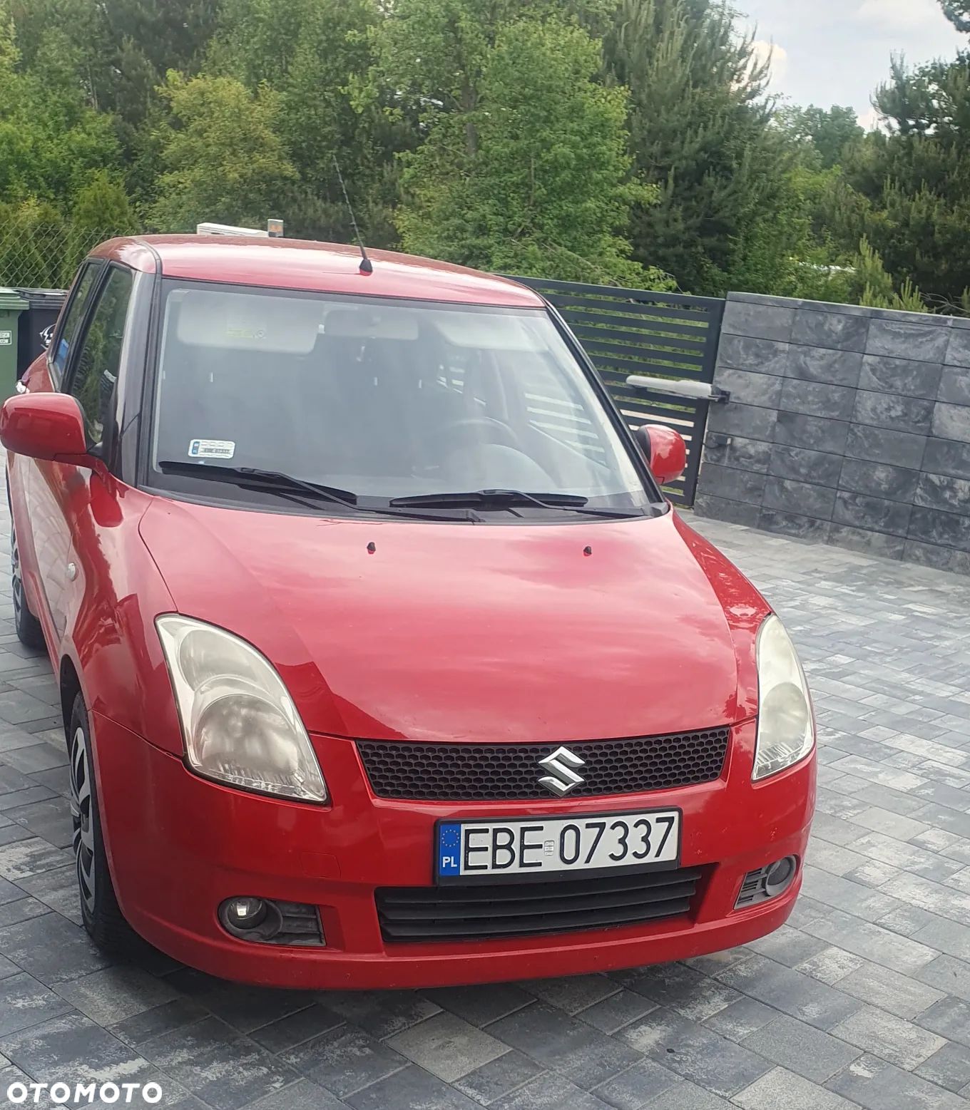 Suzuki Swift - 1