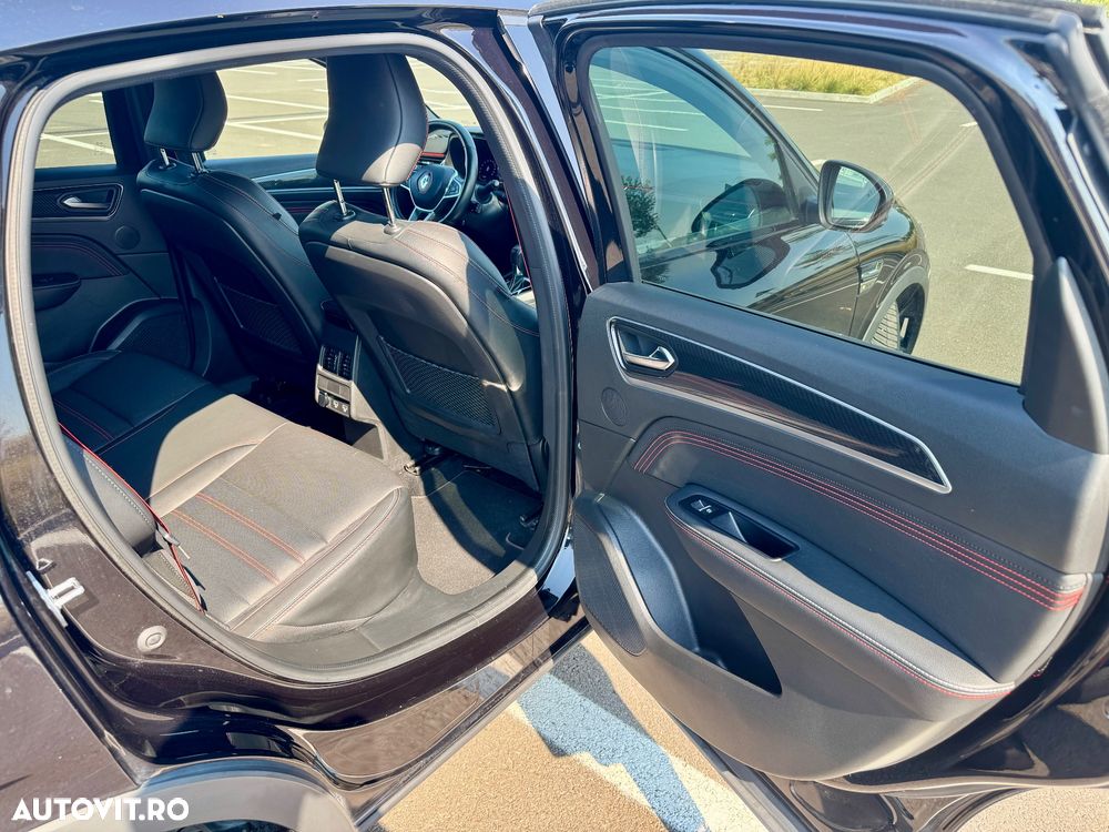 Renault Arkana MHEV 160 EDC RS Line - 14
