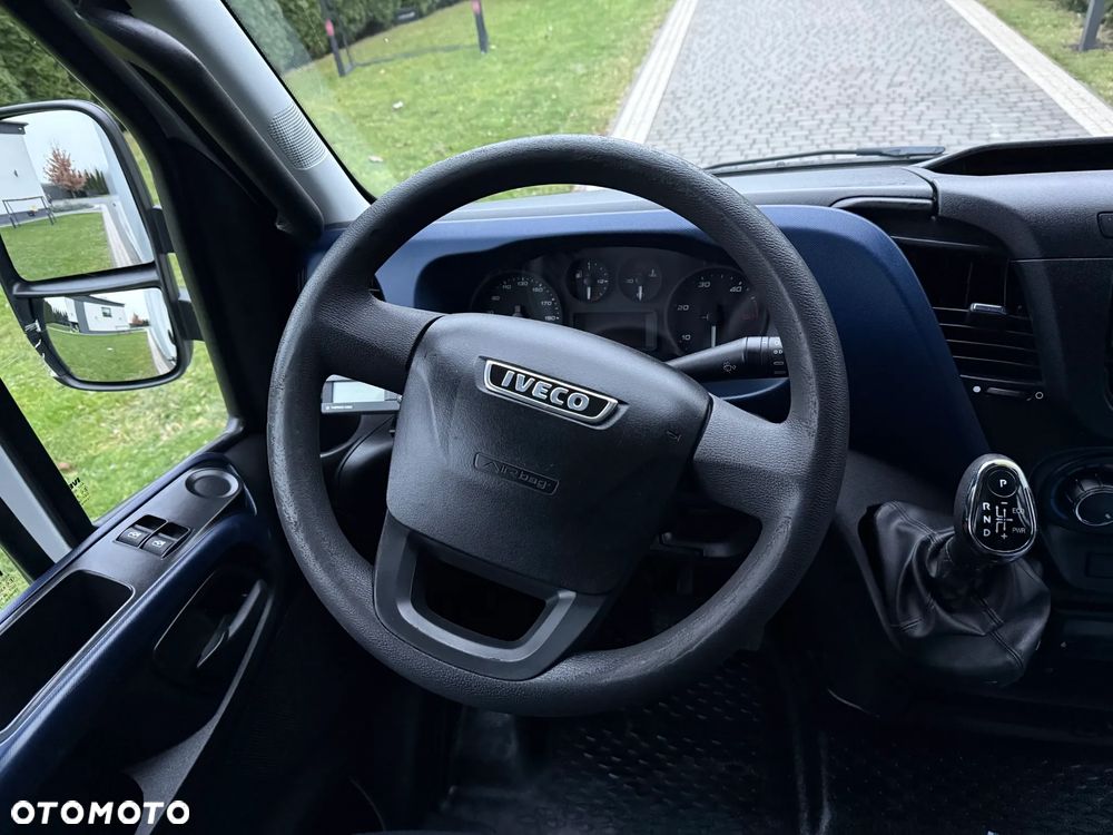 Iveco DAILY 70C21 THERMO KING V-50 - 13