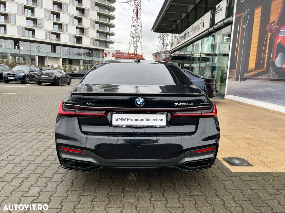 BMW Seria 7 745Le xDrive AT PHEV - 17