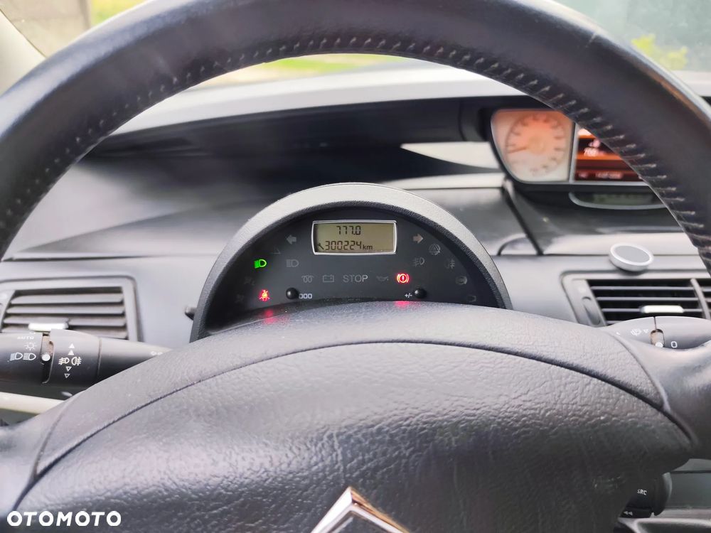 Citroën C8 2.2 HDi Exclusive - 3