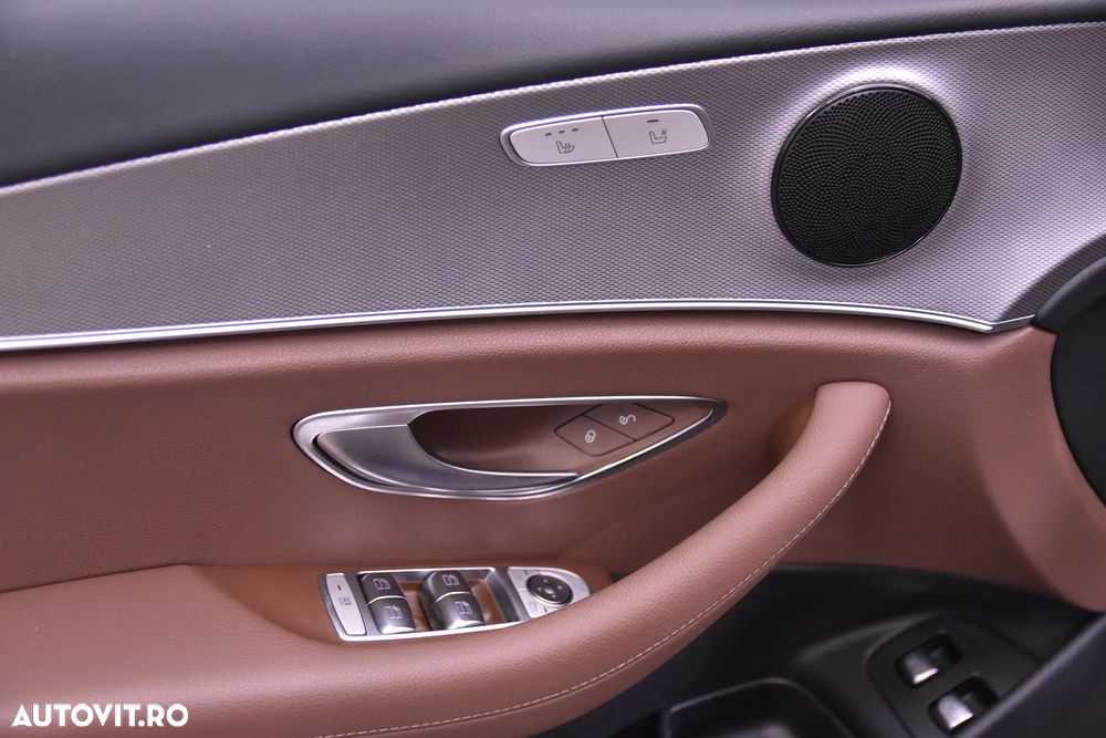 Mercedes-Benz E - 14