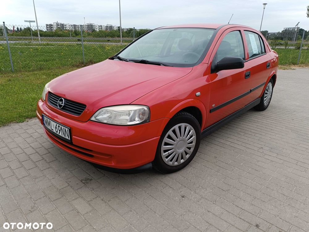 Opel Astra - 1