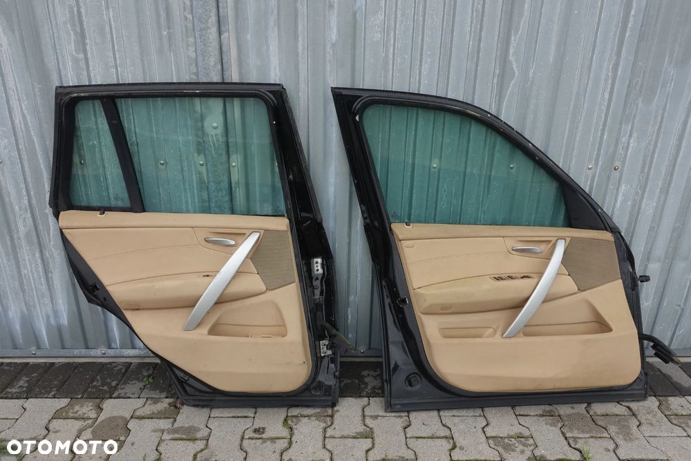 DRZWI LEWY PRZÓD TYŁ BMW E83 X3 SCHWARZ 2 - 10