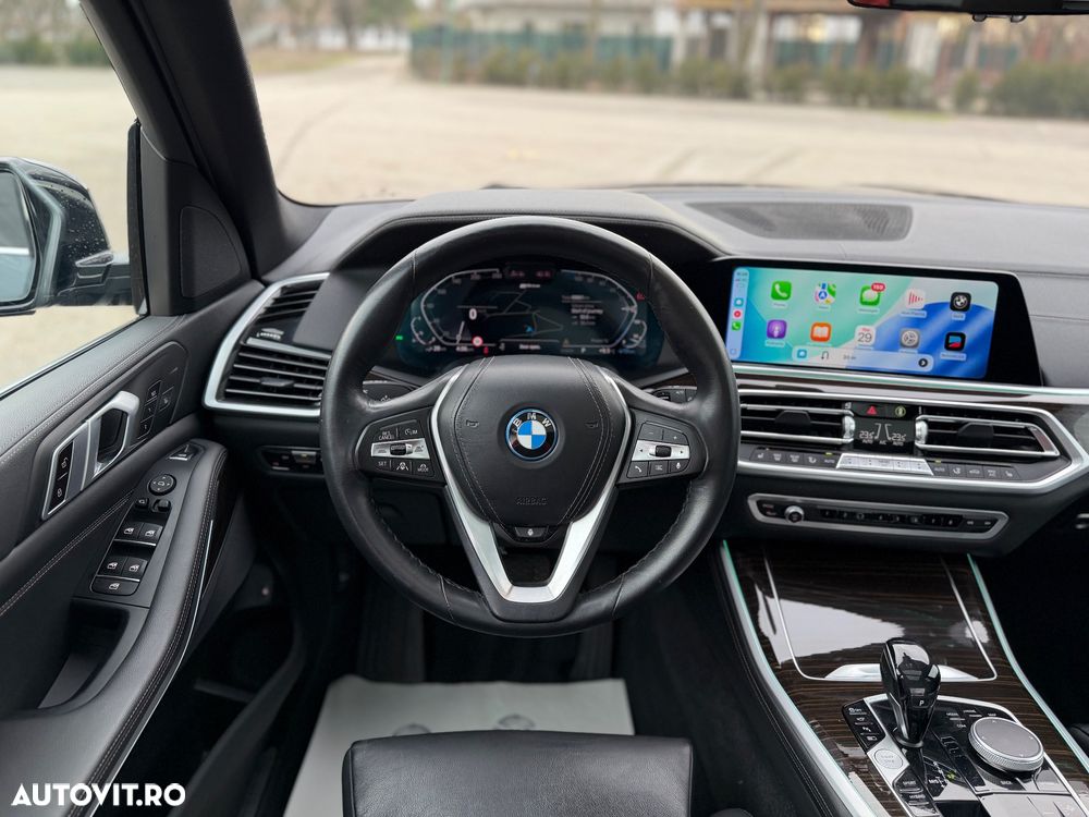 BMW X5 xDrive45e - 8