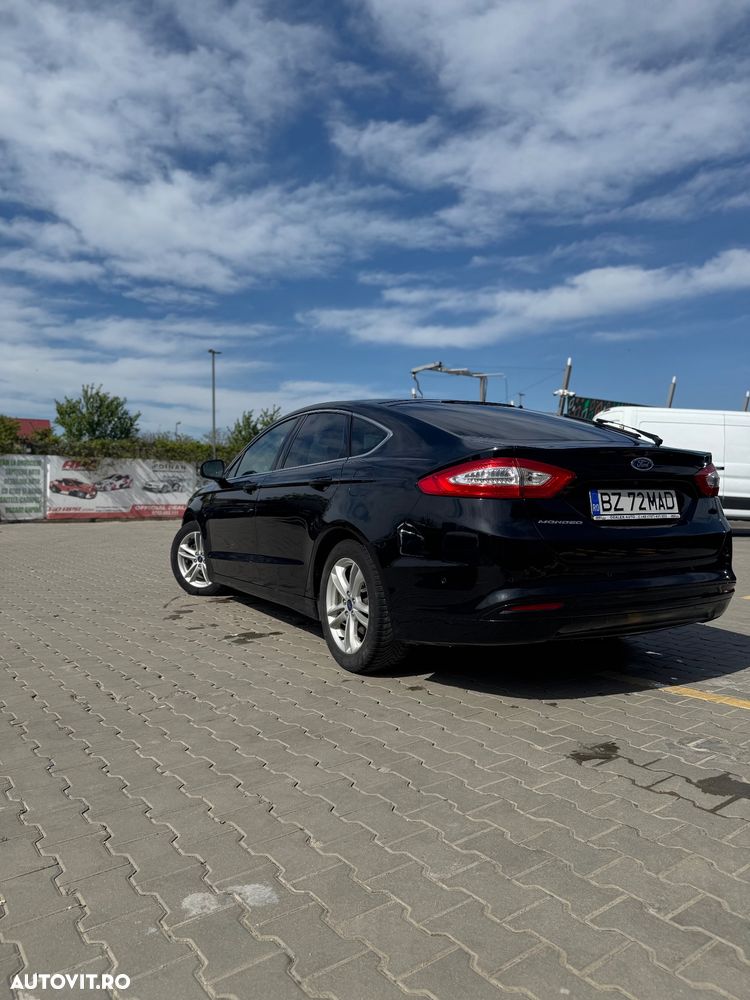 Ford Mondeo 2.0 TDCI PowerShift Titanium - 3