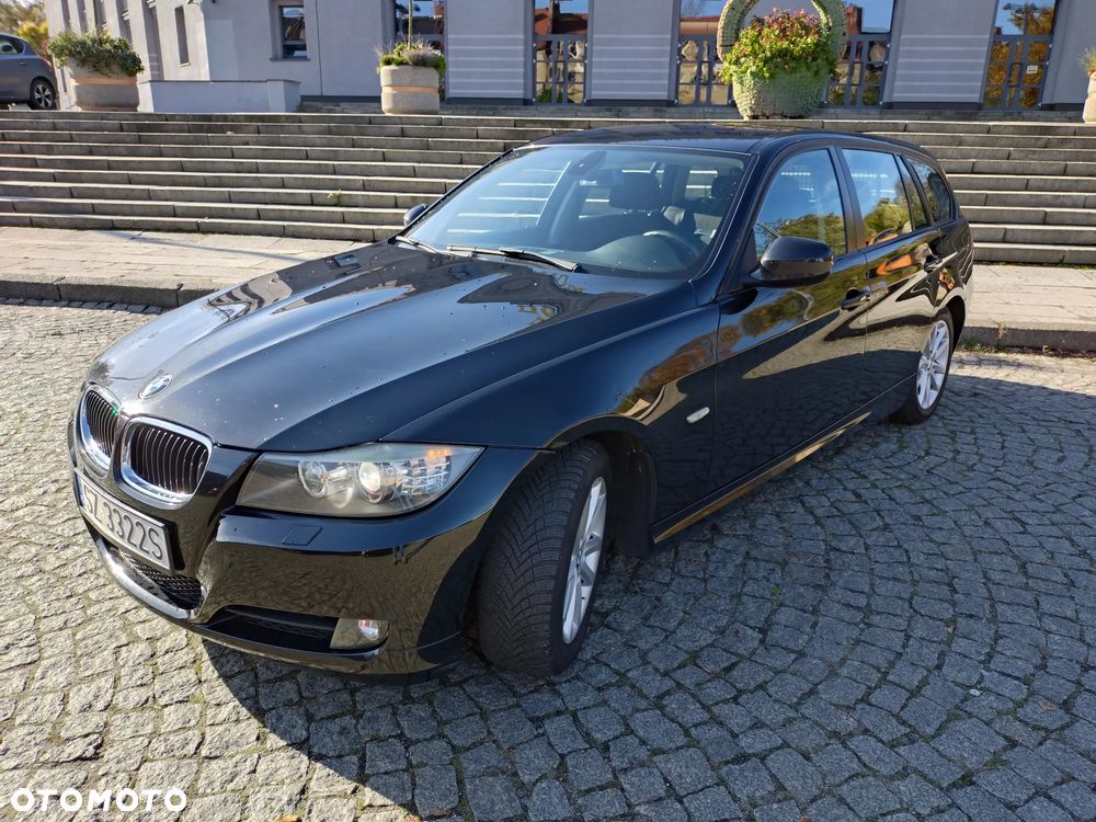 BMW Seria 3 320d - 9