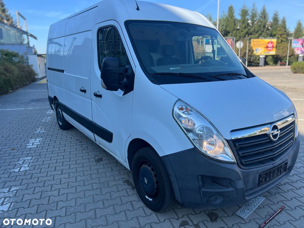 Opel Movano