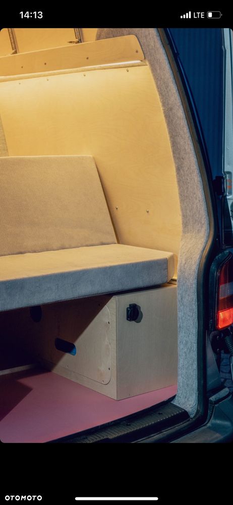 Volkswagen Transporter - 25