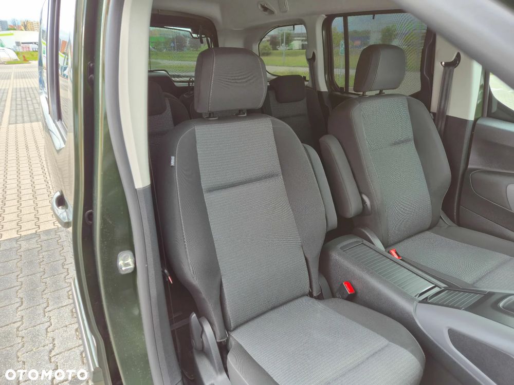 Toyota Proace City Verso Long 1.5 D-4D Family - 32