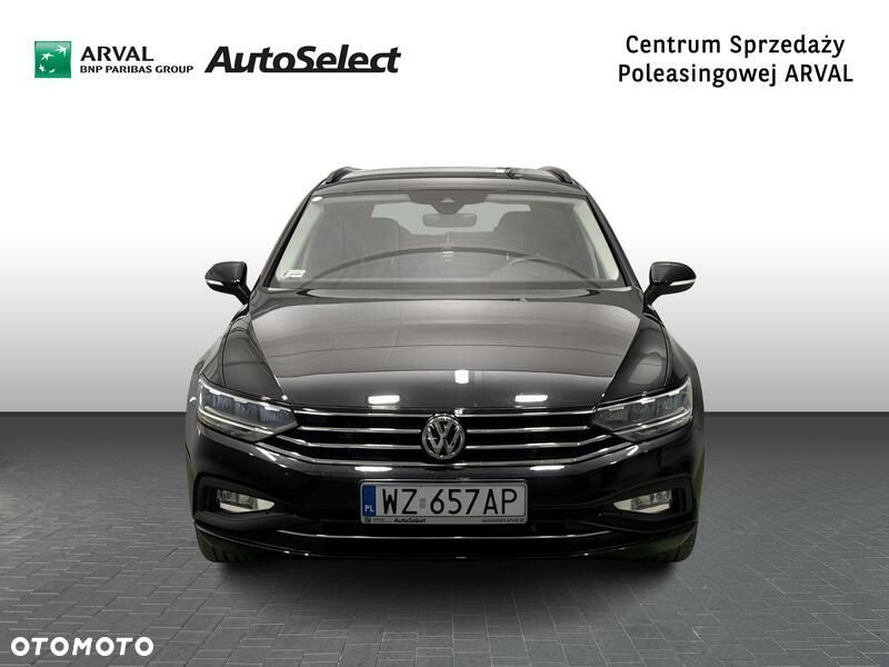 Volkswagen Passat 2.0 TSI Business DSG - 9