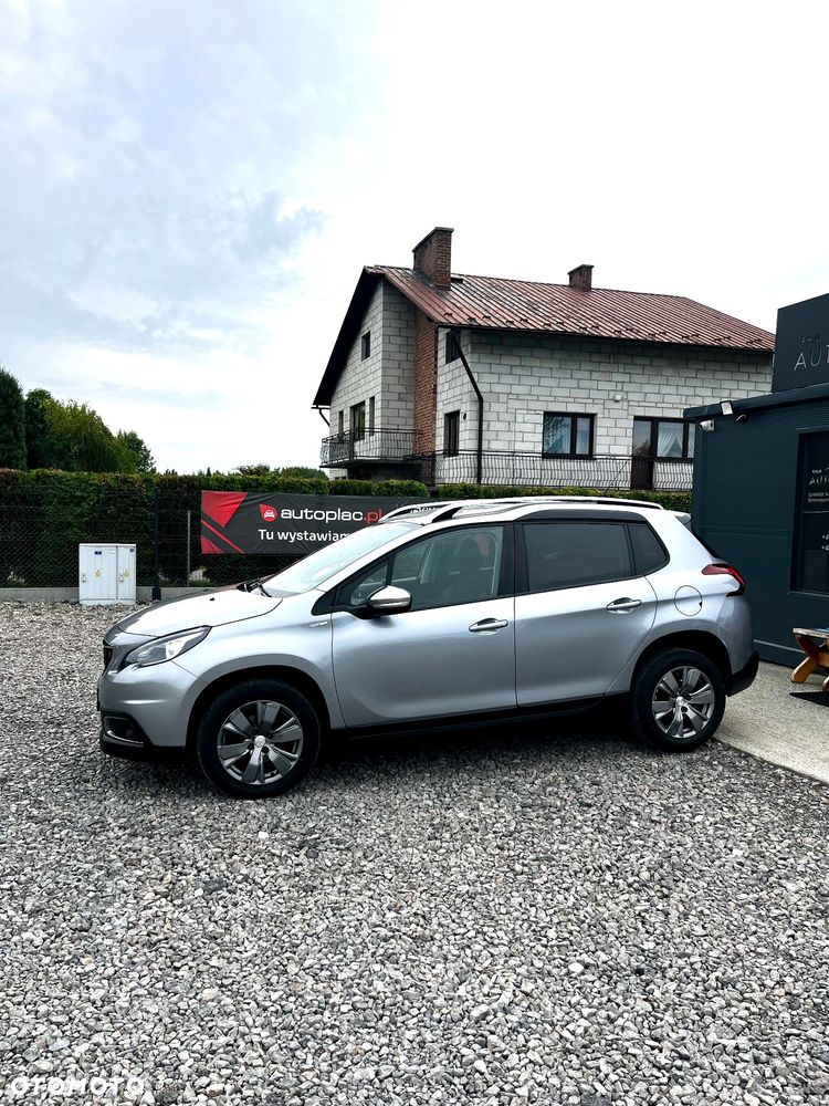 Peugeot 2008 1.2 VTi Allure - 6