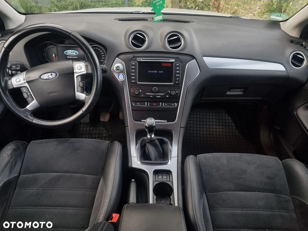 Ford Mondeo 2.0 TDCi Titanium - 10