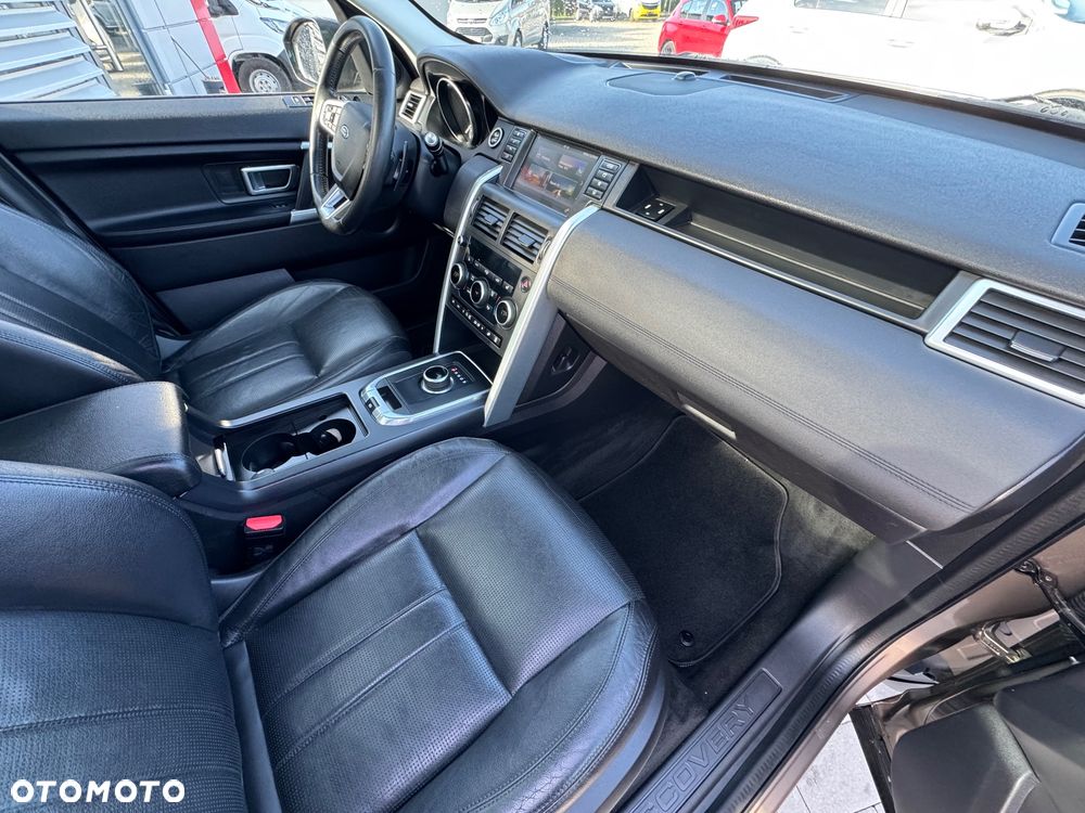Land Rover Discovery Sport - 21