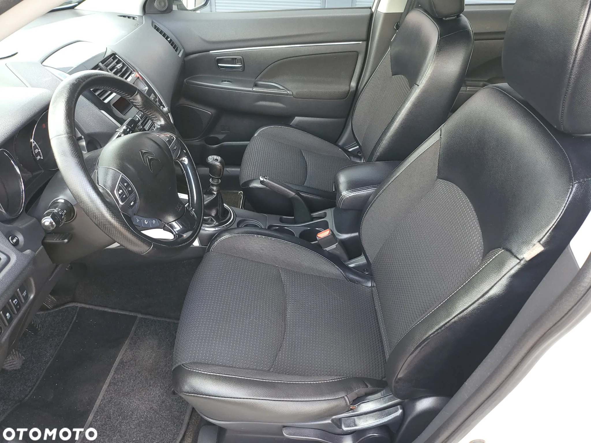 Citroën C4 Aircross e-HDi 115 Stop & Start 2WD Attraction - 14