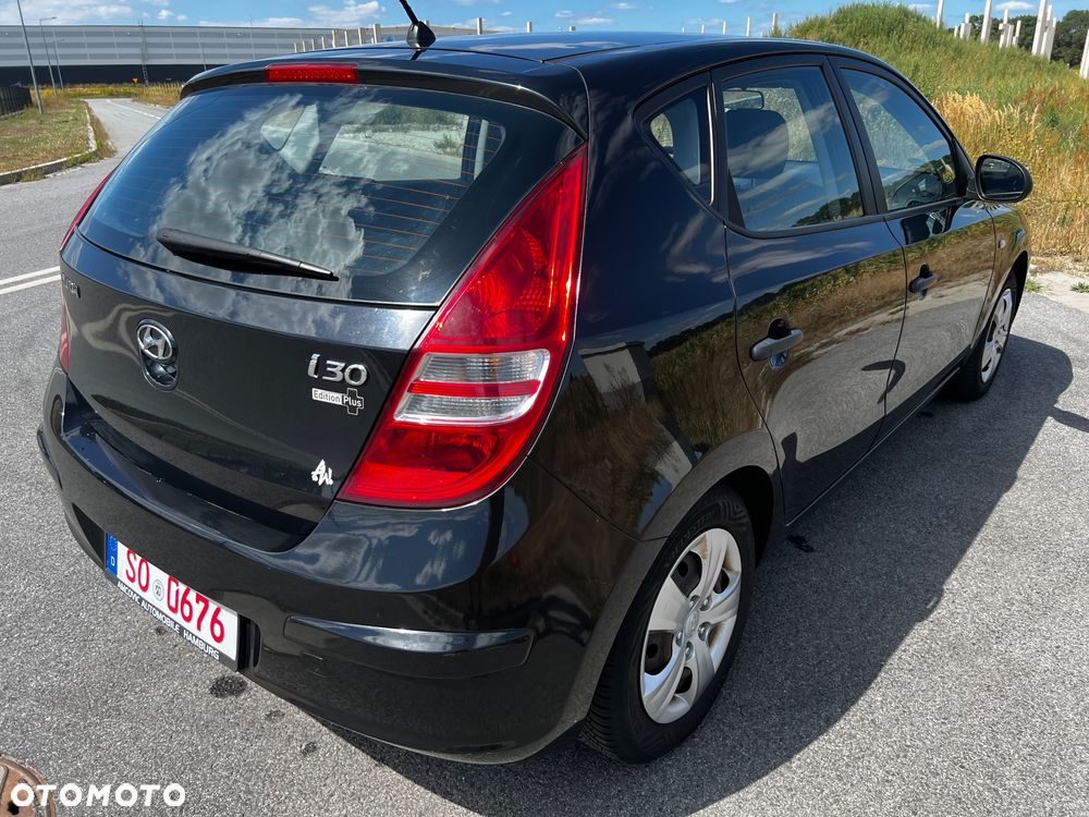 Hyundai i30 1.4 Classic + - 7