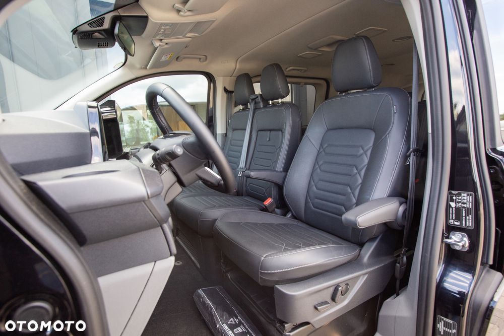 Ford Tourneo Custom - 9