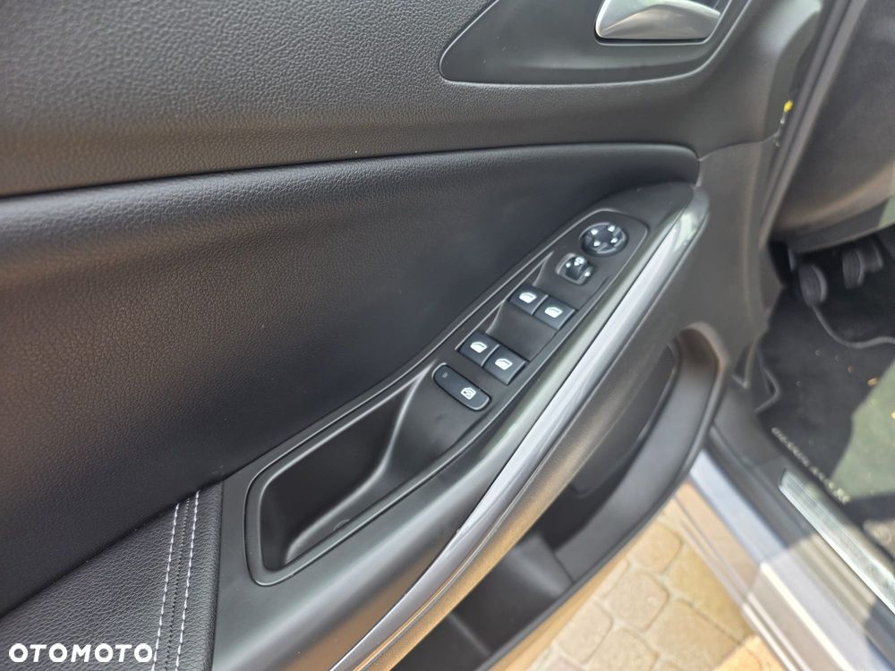 Opel Grandland X 1.2 T Innovation S&S - 16