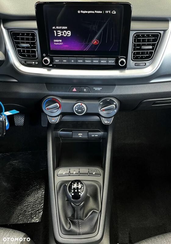 Kia Stonic 1.2 M - 16