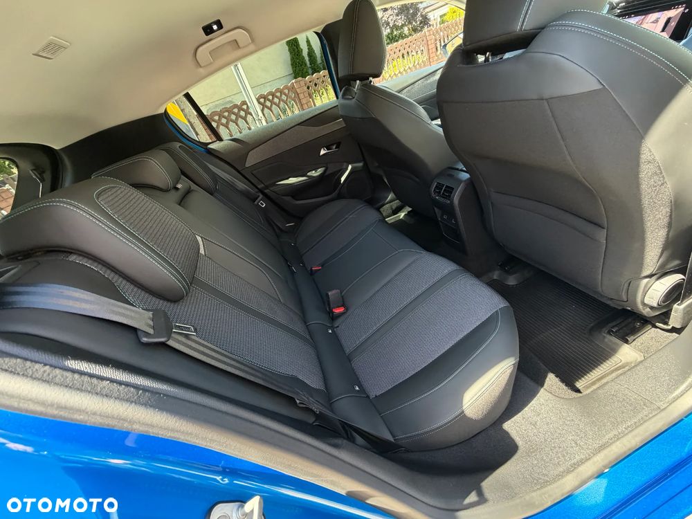 Peugeot 308 1.2 PureTech Allure Pack S&S - 33
