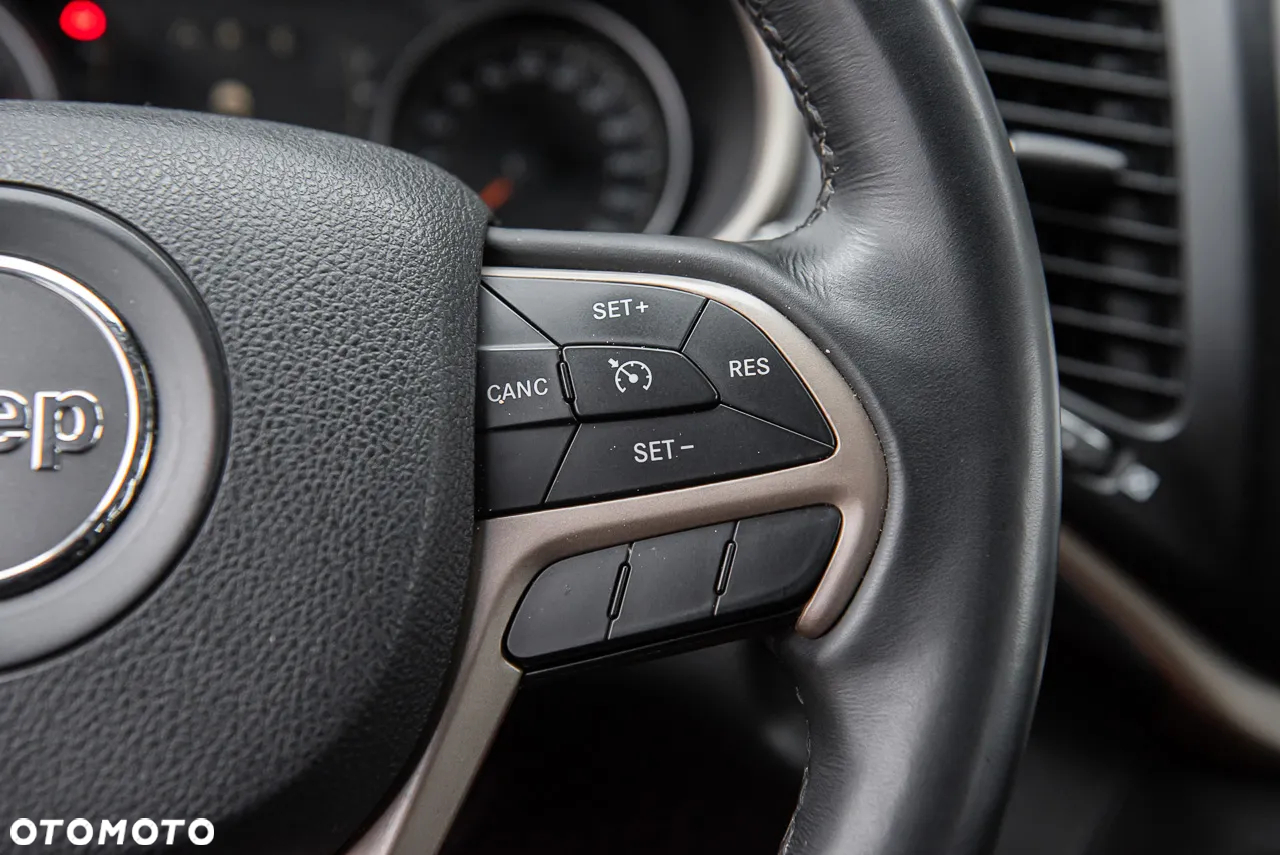 Jeep Cherokee 2.0 MJD Active Drive II Limited - 19