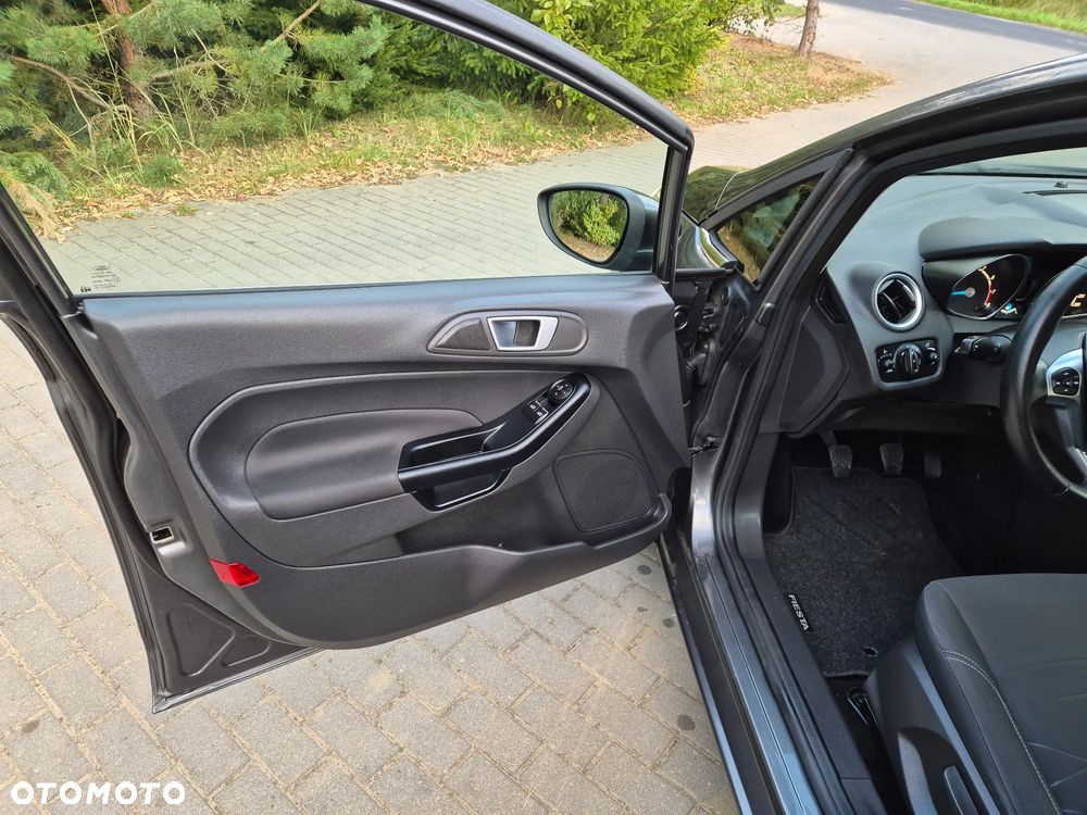 Ford Fiesta 1.0 EcoBoost Titanium - 22