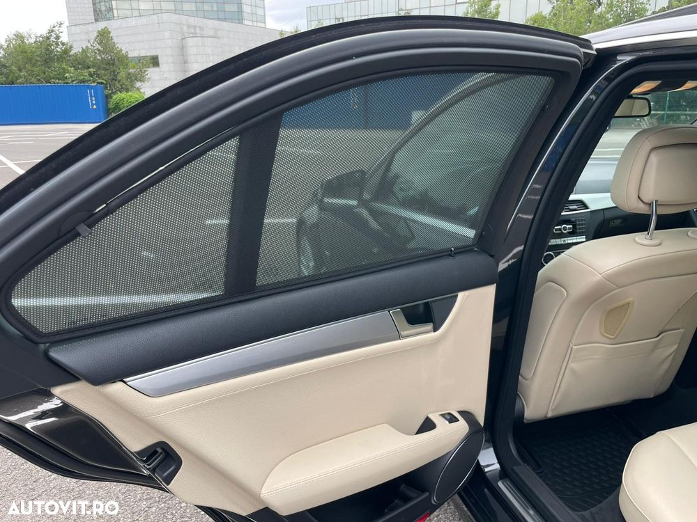 Mercedes-Benz C 250 CDI 4-Matic BlueEFFICIENCY - 20