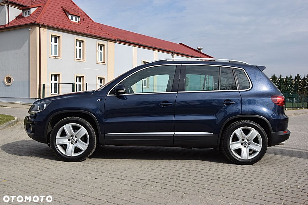 Volkswagen Tiguan 2.0 TDI DPF 4Motion BlueMotion Technology DSG Lounge Sport & Style - 9
