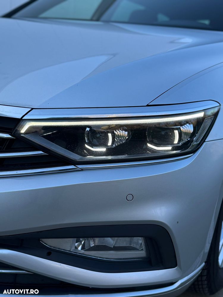 Volkswagen Passat 2.0 TDI DSG Comfortline - 10