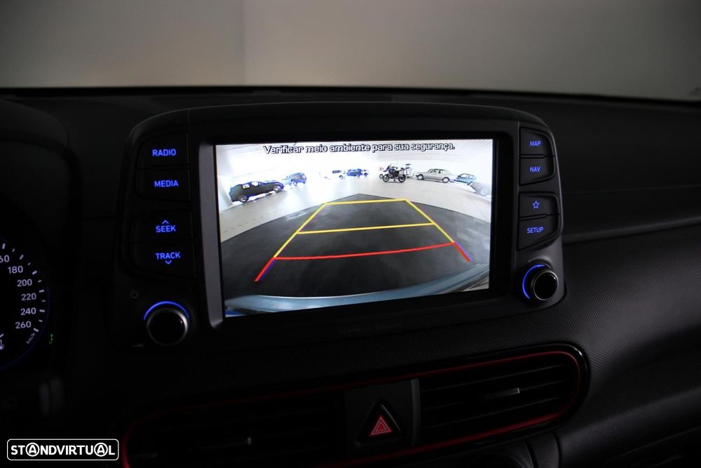 Hyundai Kauai 1.6 T-GDi Premium Pele/Tec.Vermelho 7DCT - 17