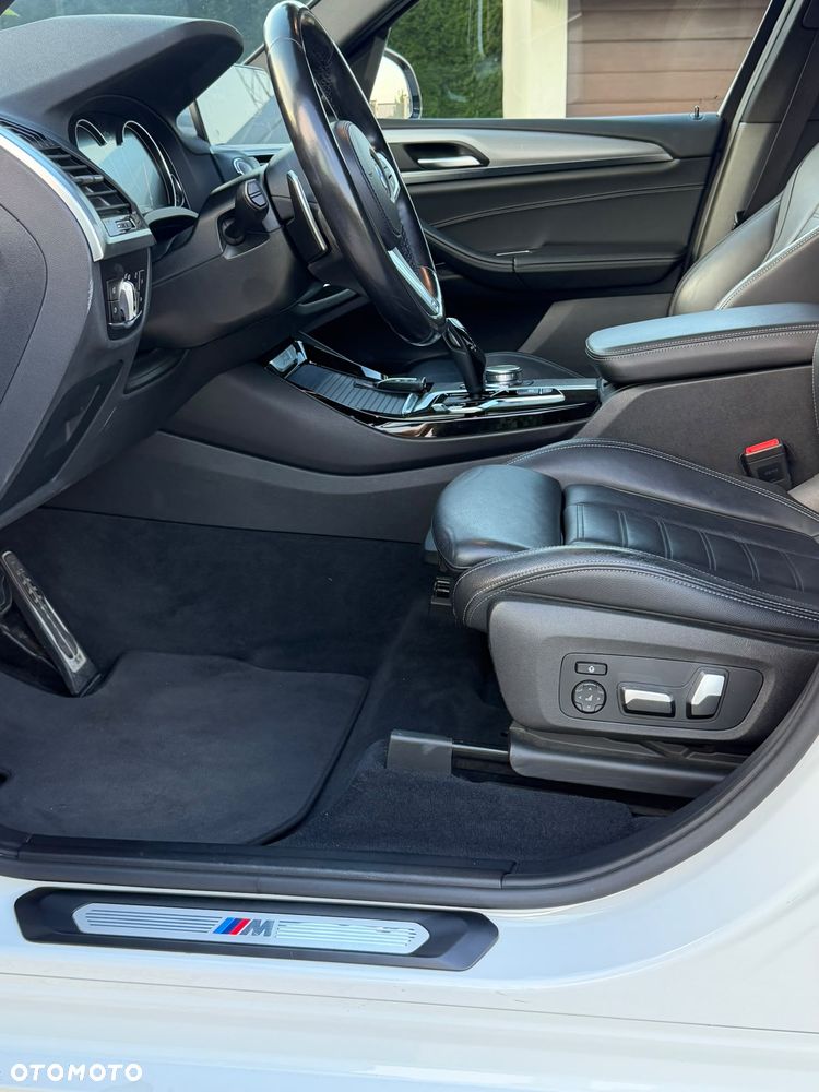 BMW X3 xDrive20d - 25