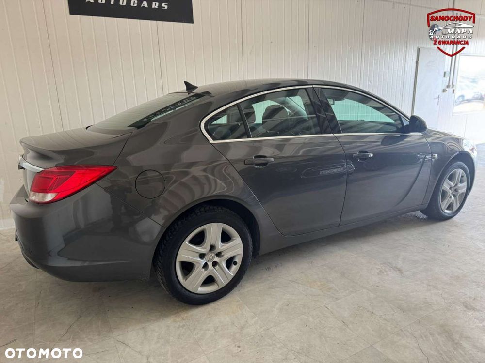 Opel Insignia - 21