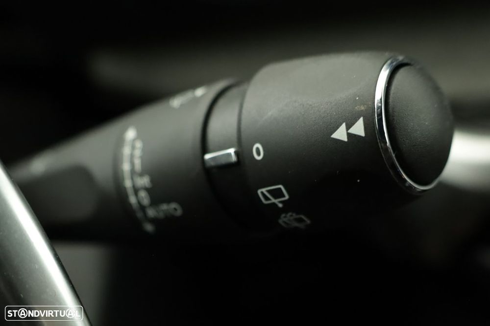 Peugeot 3008 1.2 Hybrid GT e-DCS6 - 19
