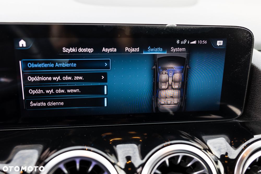 Mercedes-Benz GLA 250 8G-DCT AMG Line - 25