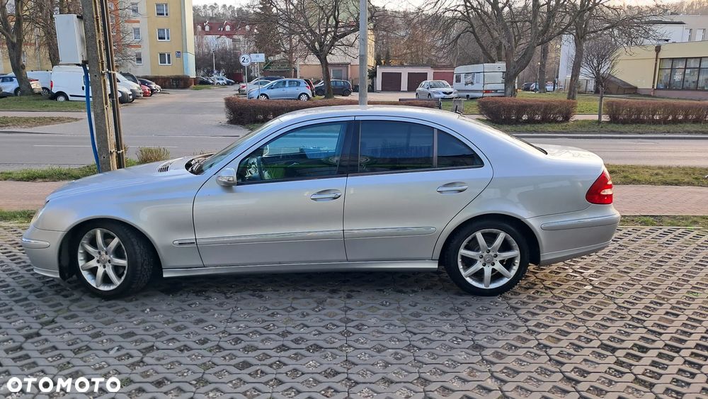 Mercedes-Benz Klasa E - 6