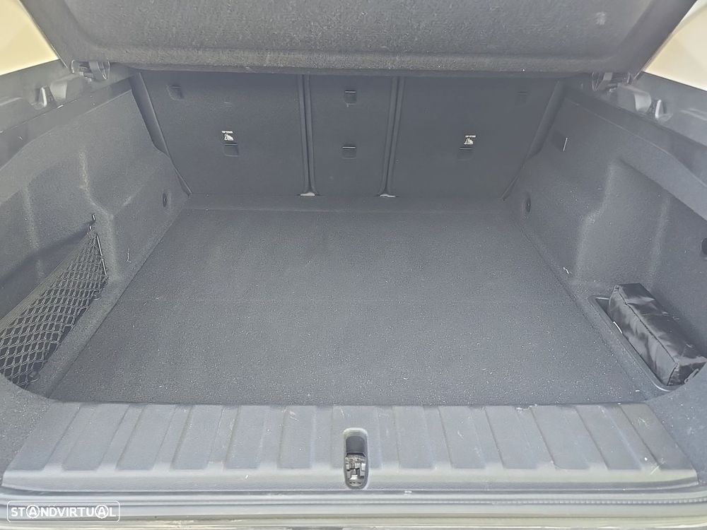 BMW iX2 eDrive20 - 40