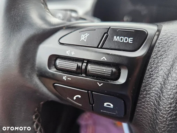 Kia Rio - 20