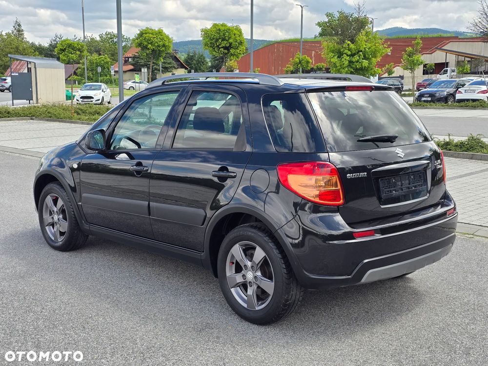 Suzuki SX4 1.6 VVT 4x2 Style - 3
