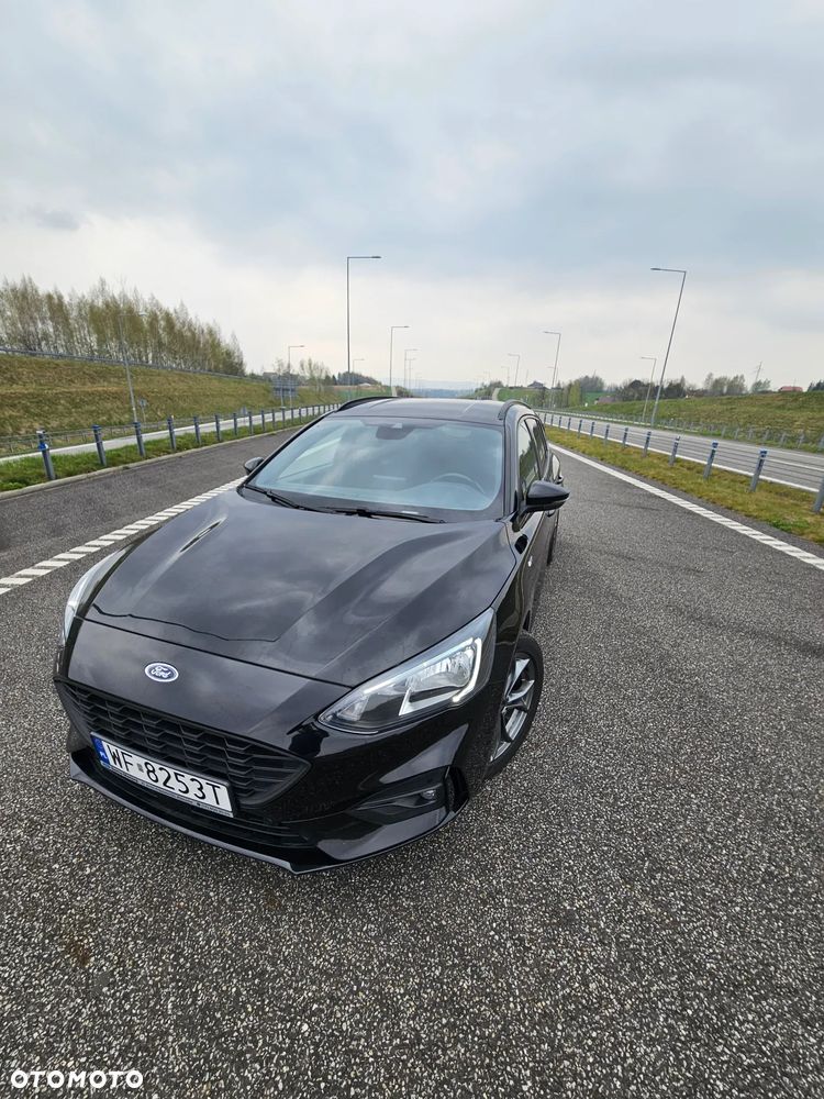 Ford Focus SW 1.5 EcoBoost ST-Line - 16