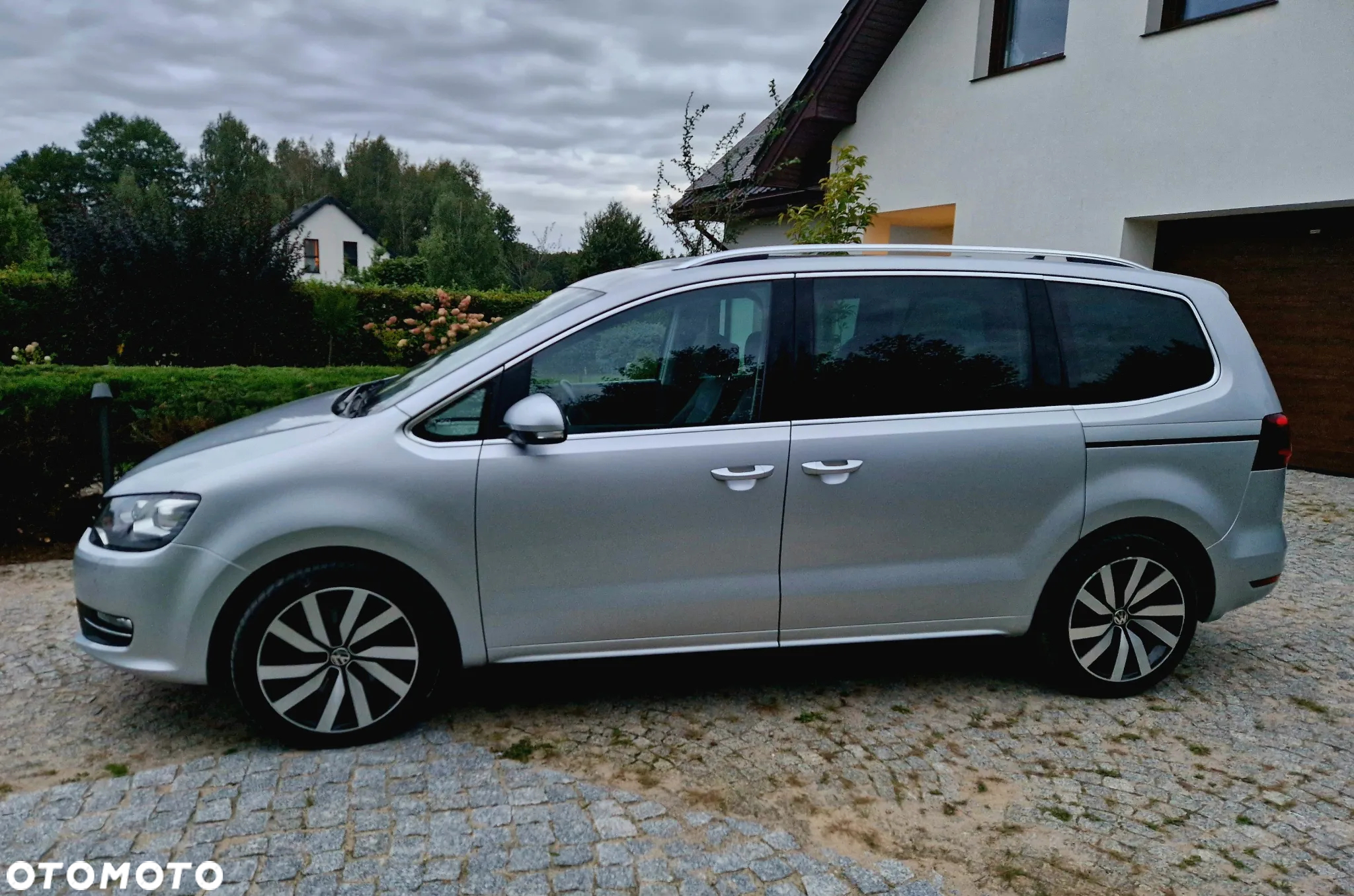 Volkswagen Sharan 2.0 TSI BMT Highline DSG - 5
