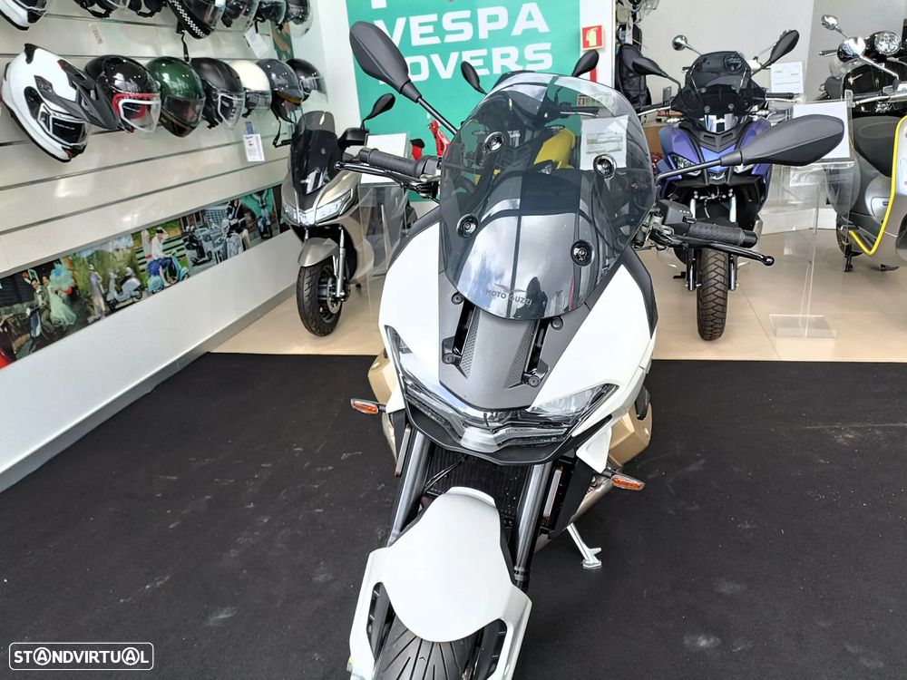 Moto Guzzi V100 Mandello - 4